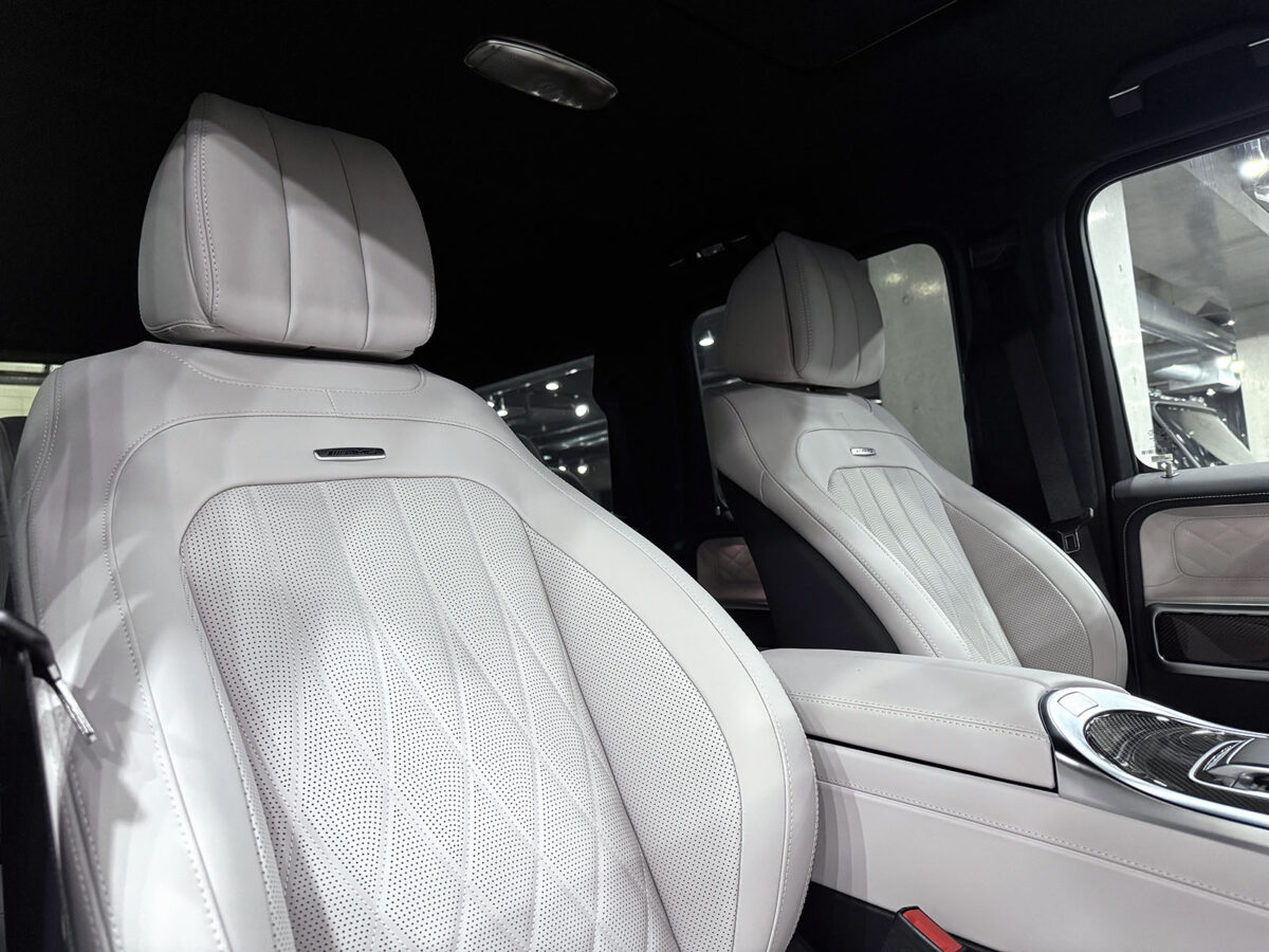 G63_black_white_RJ8 _RH_09_8636