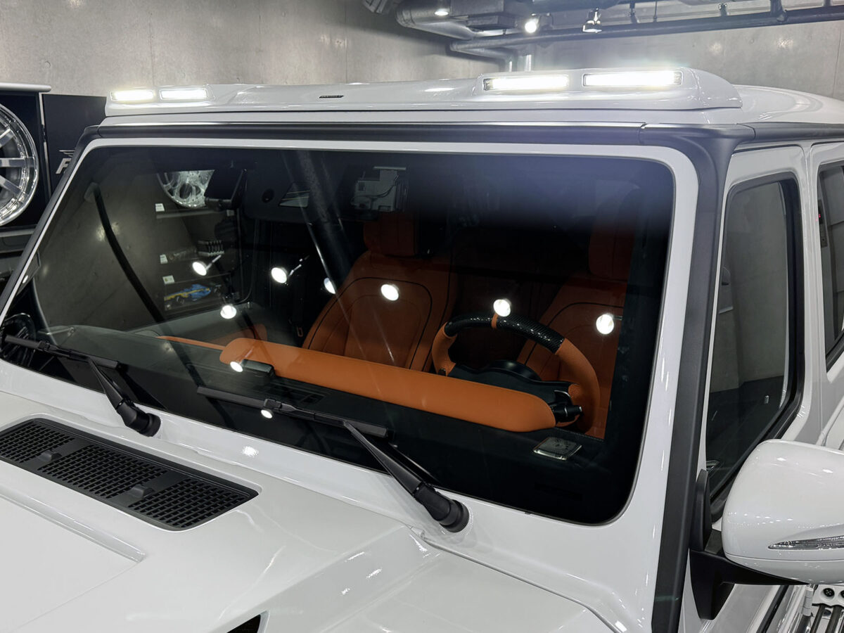 280_MOSEL_M75RS_white_orange_14
