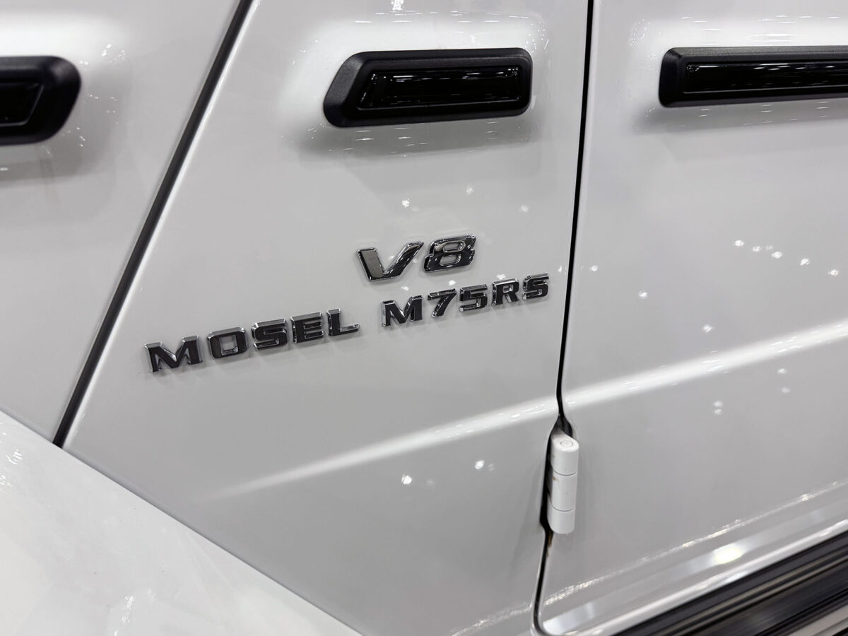 280_MOSEL_M75RS_white_orange_16