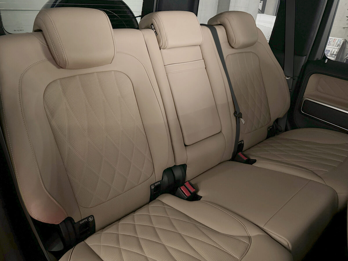 261_G450_olive_beige_RHD_11