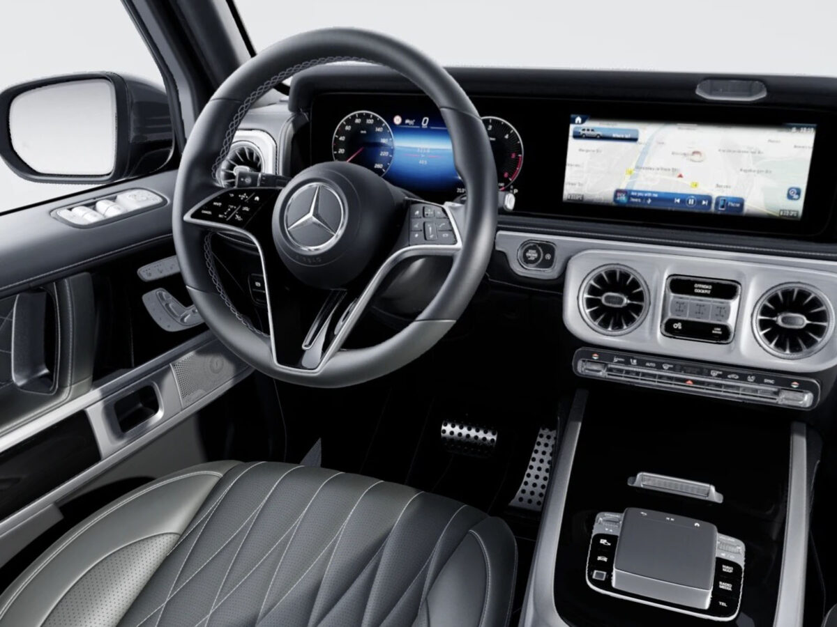 270_G450silver_gray_LHD_08