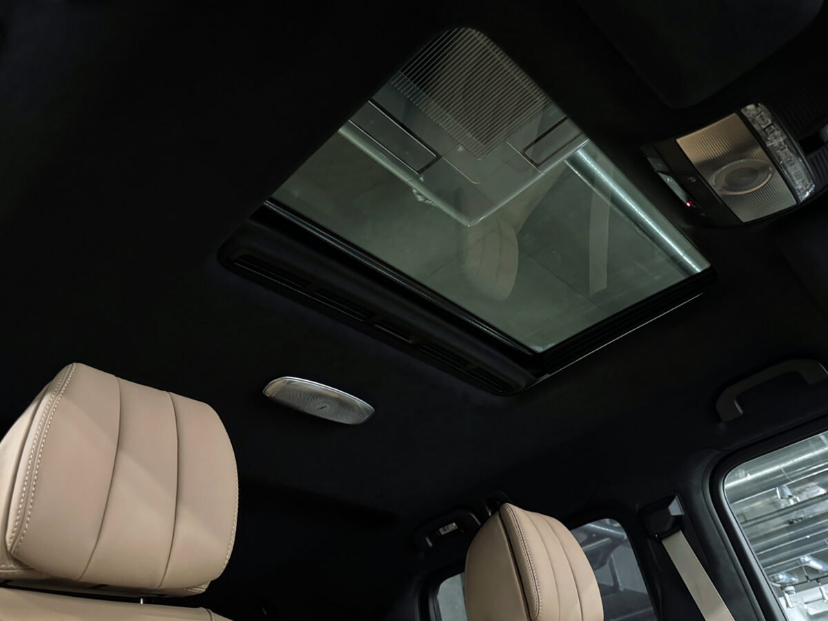 279_G450_olive_beige_RHD_10